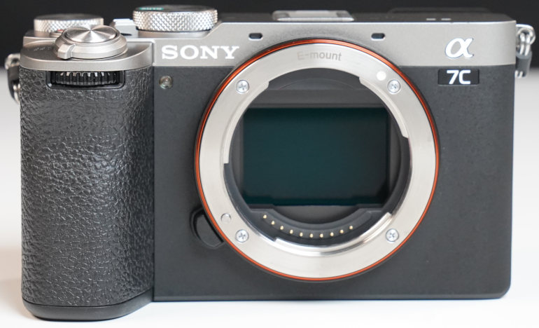 Sony A7C II de face