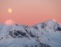 Photo d'une montagne en hiver