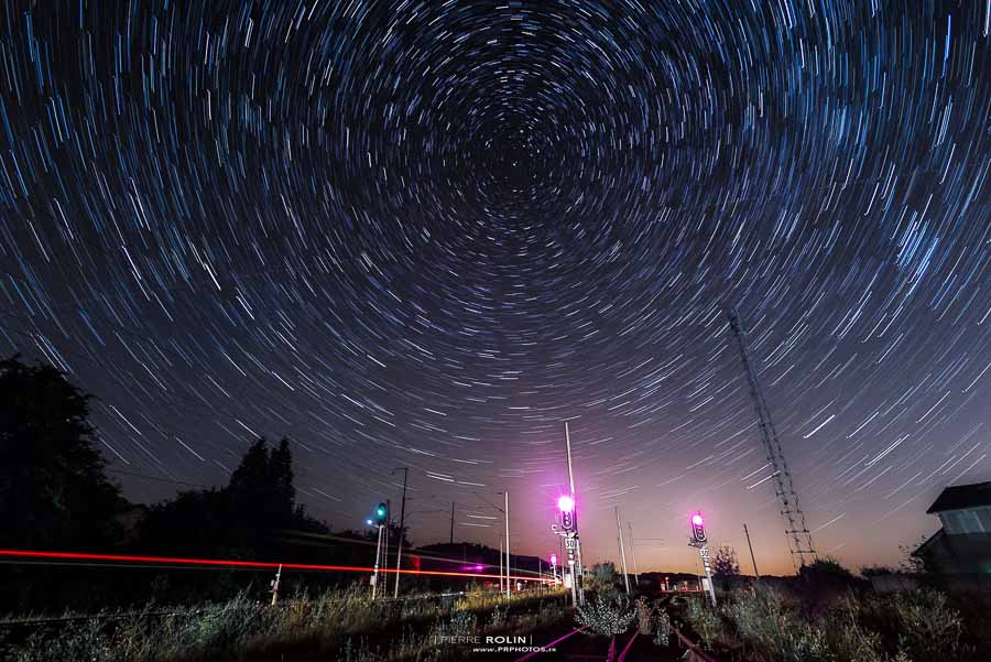 Circumpolaire au bord de la voie ferrée (25 minutes de pose) (© Pierre ROLIN - www.pierrerolin.fr )