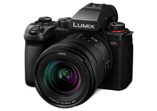 Panasonic Lumix S5 II + 20-60mm